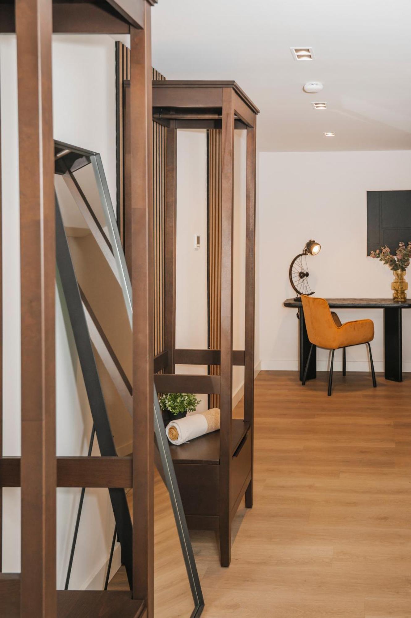 S331 - Luxurious Two Bedroom Duplex Apartment In Köln Eksteriør billede